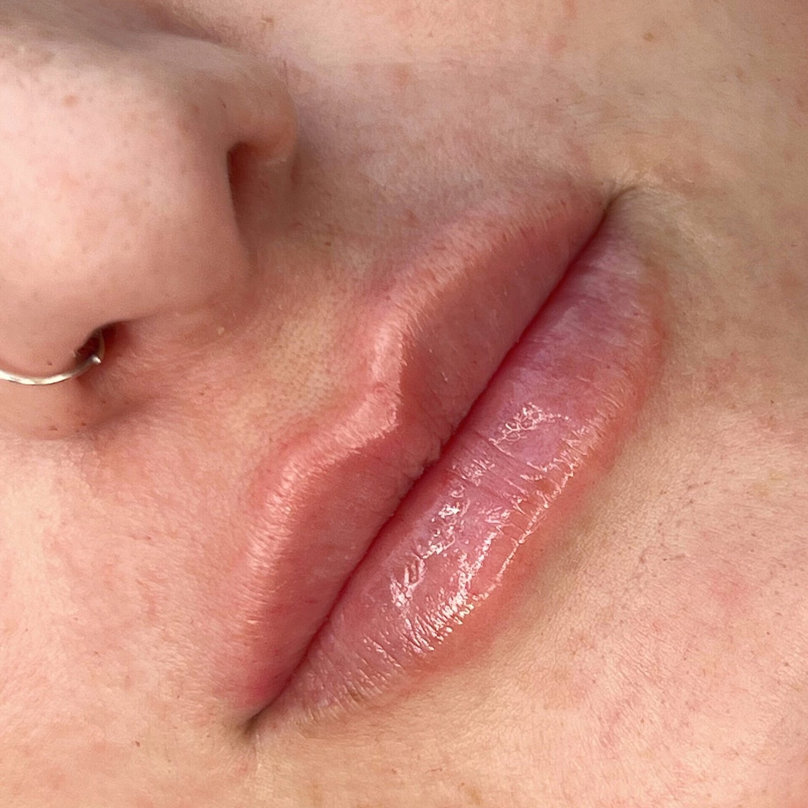 895F13D4-CA4D-41F9-9293-3A0558D0D2B3